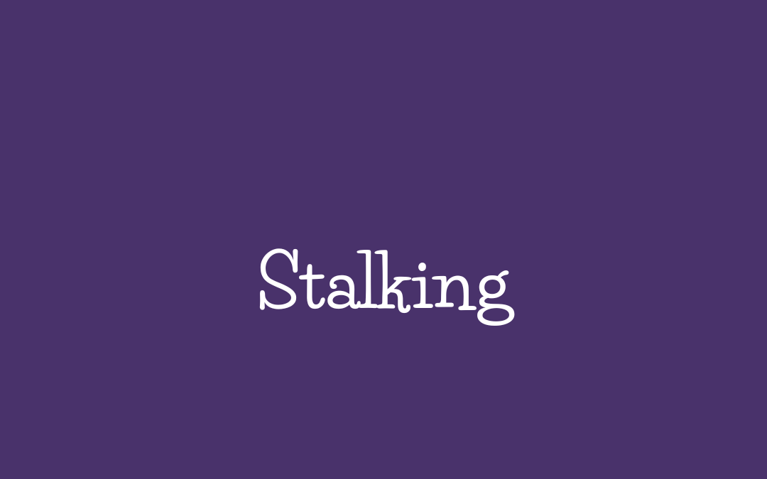 Stalking van meisjes en vrouwen