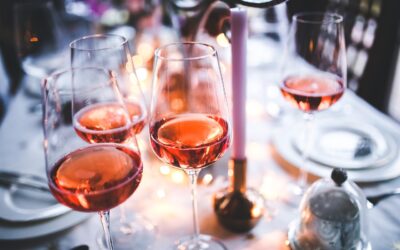 Vier Internationale Vrouwendag met een glas rosé!